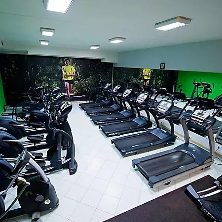 Centrum Hotel 2*